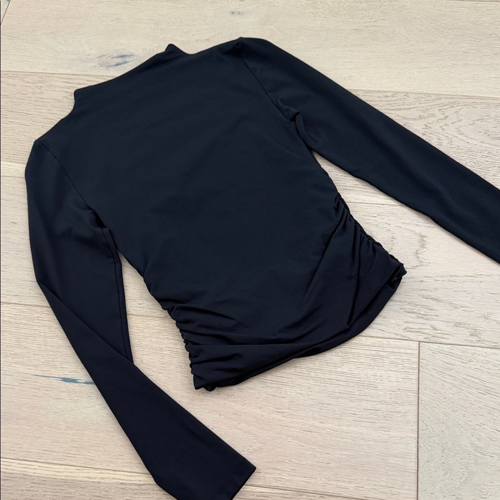 Aritzia Black Long Sleeve Top